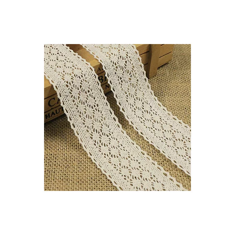 RUBAN MACRAME DELICAT BLANC 7.5CMX3 M