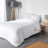 COUETTE BLANCHE 2PERS. 260x240CM POLYESTER UNI ANTI ACARIEN PREMIUM