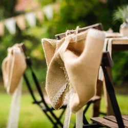 CHEMIN DE TABLE JUTE & DENTELLE
