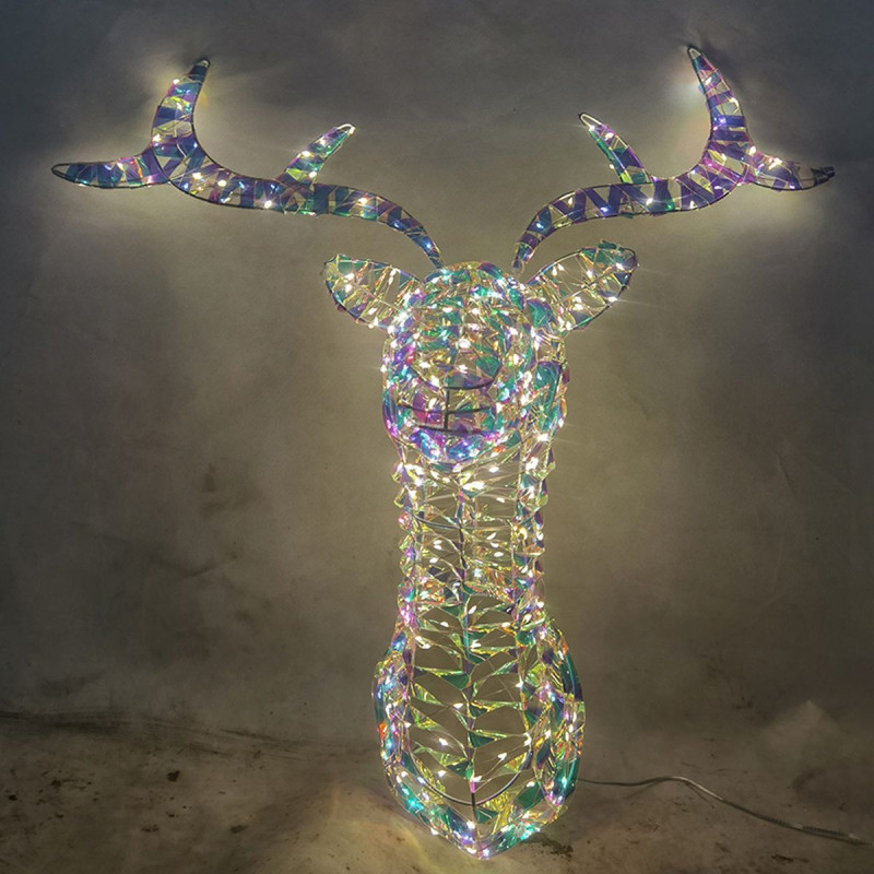Trophée de cerf lumineux LED à suspendre H76cm Trophée de cerf lumineux LED à suspendre H76cm