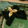 3 Nœuds Velours Vert Anglais et Or 10x12cm | Déco Noël Chic 3 Nœuds Velours Vert Anglais et Or 10x12cm | Déco Noël Chic